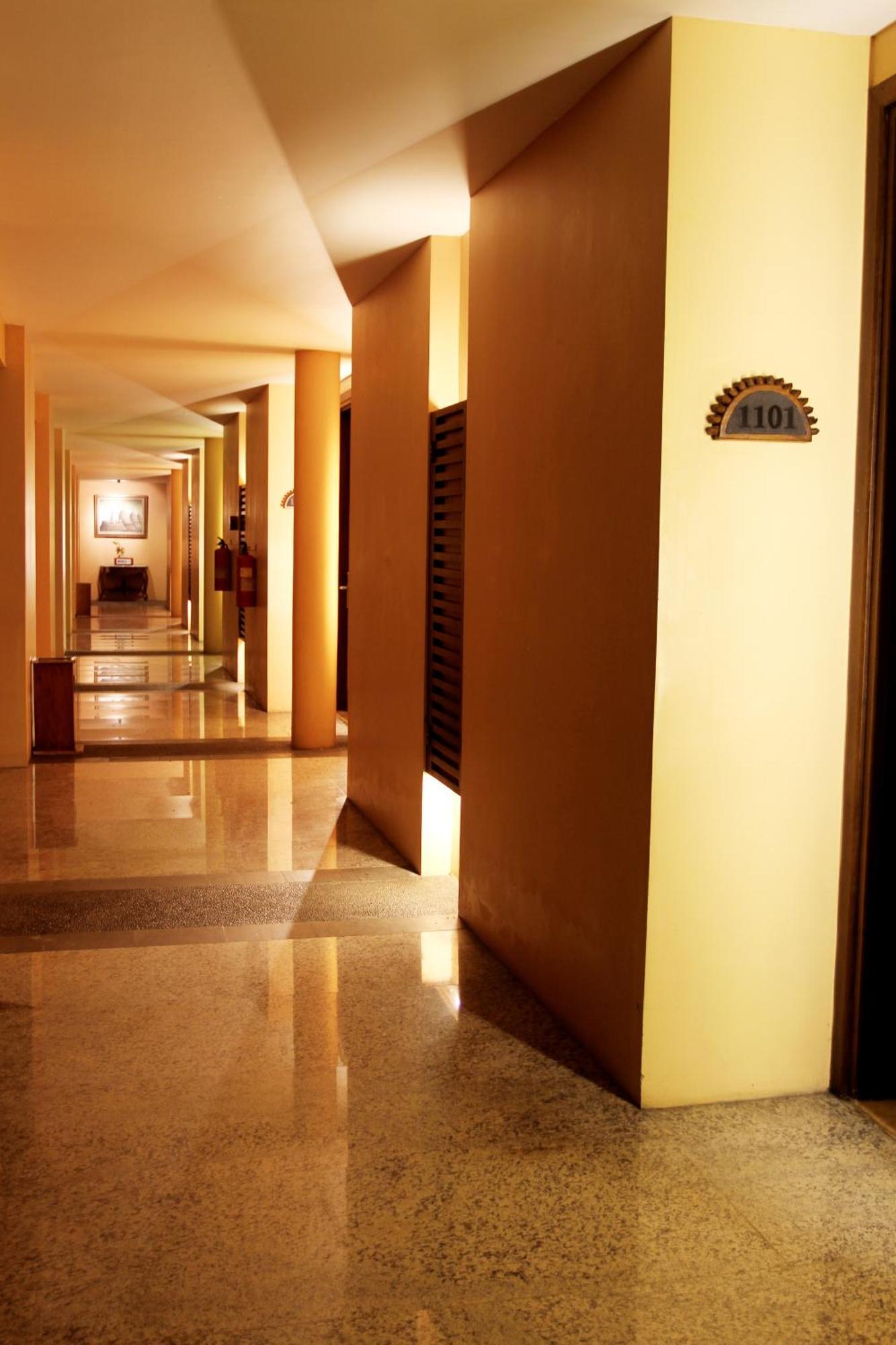 Laras Asri Resort & Spa Салатіга Номер фото